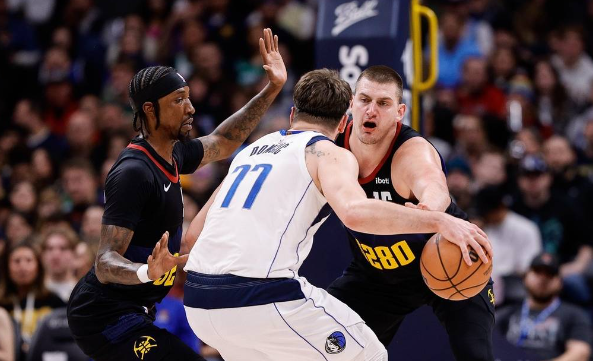 足球资讯快报